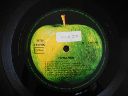 The Beatles - Revolver - 1977